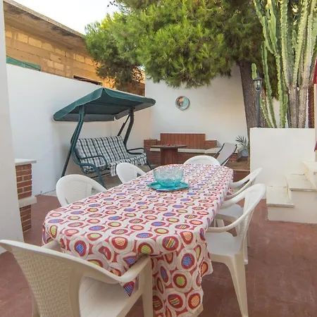 Maredaliga Holiday home *